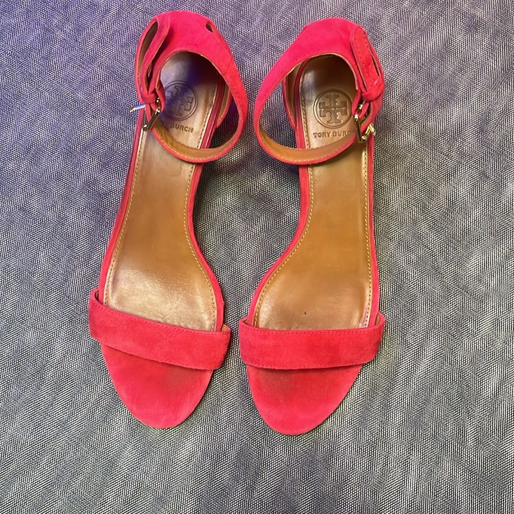 Tory Burch Pink Suede Cork Wedge Sandals – Gently Used